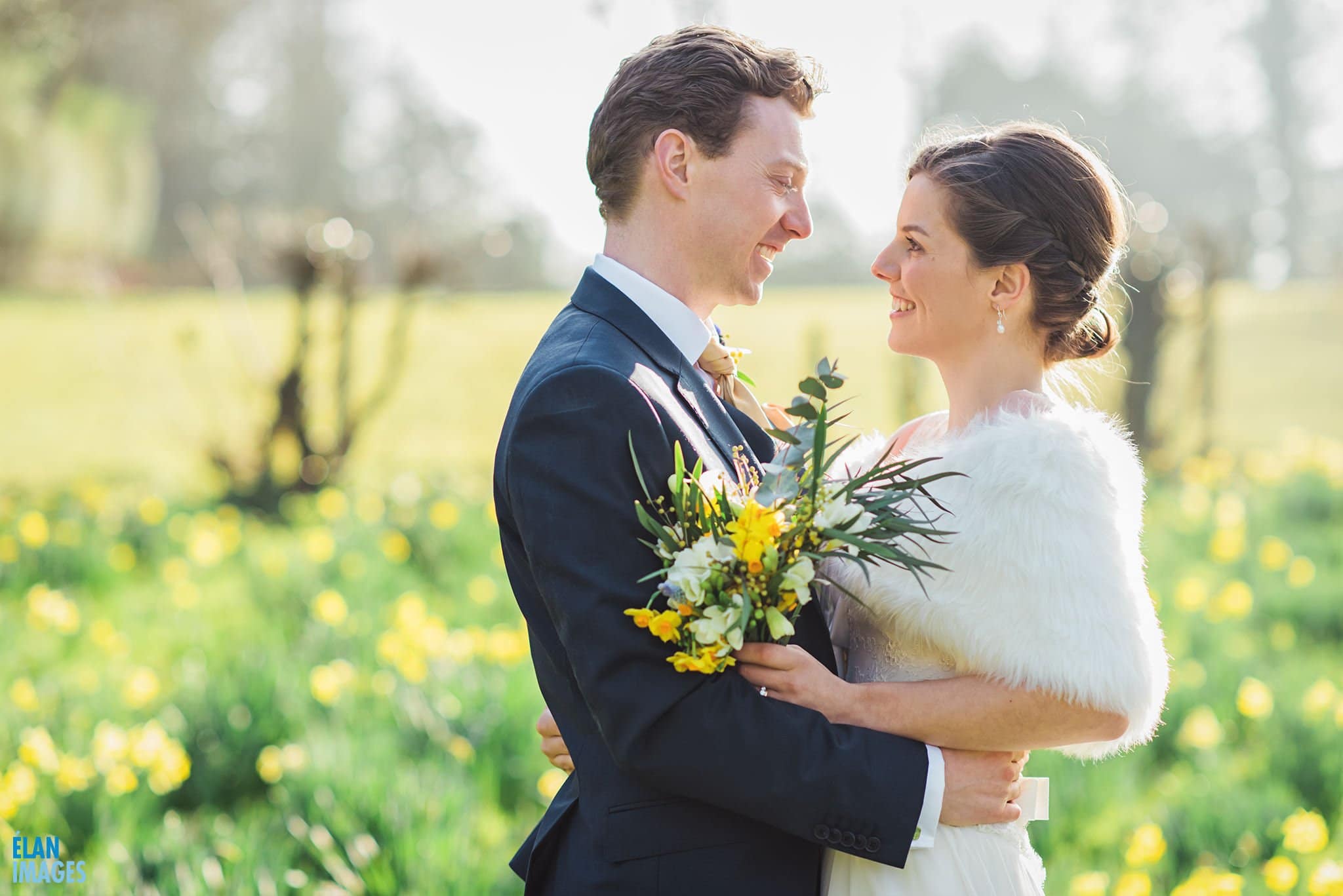 Bride and Groom in the Daffodils at Coombe Lodge 6 Bride and Groom in the Daffodils at Coombe Lodge