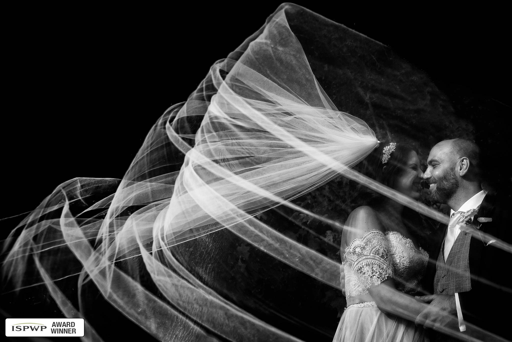 New Wedding Photography Awards today! 4 ISPWP Wedding Photographers Award Movement and Motion