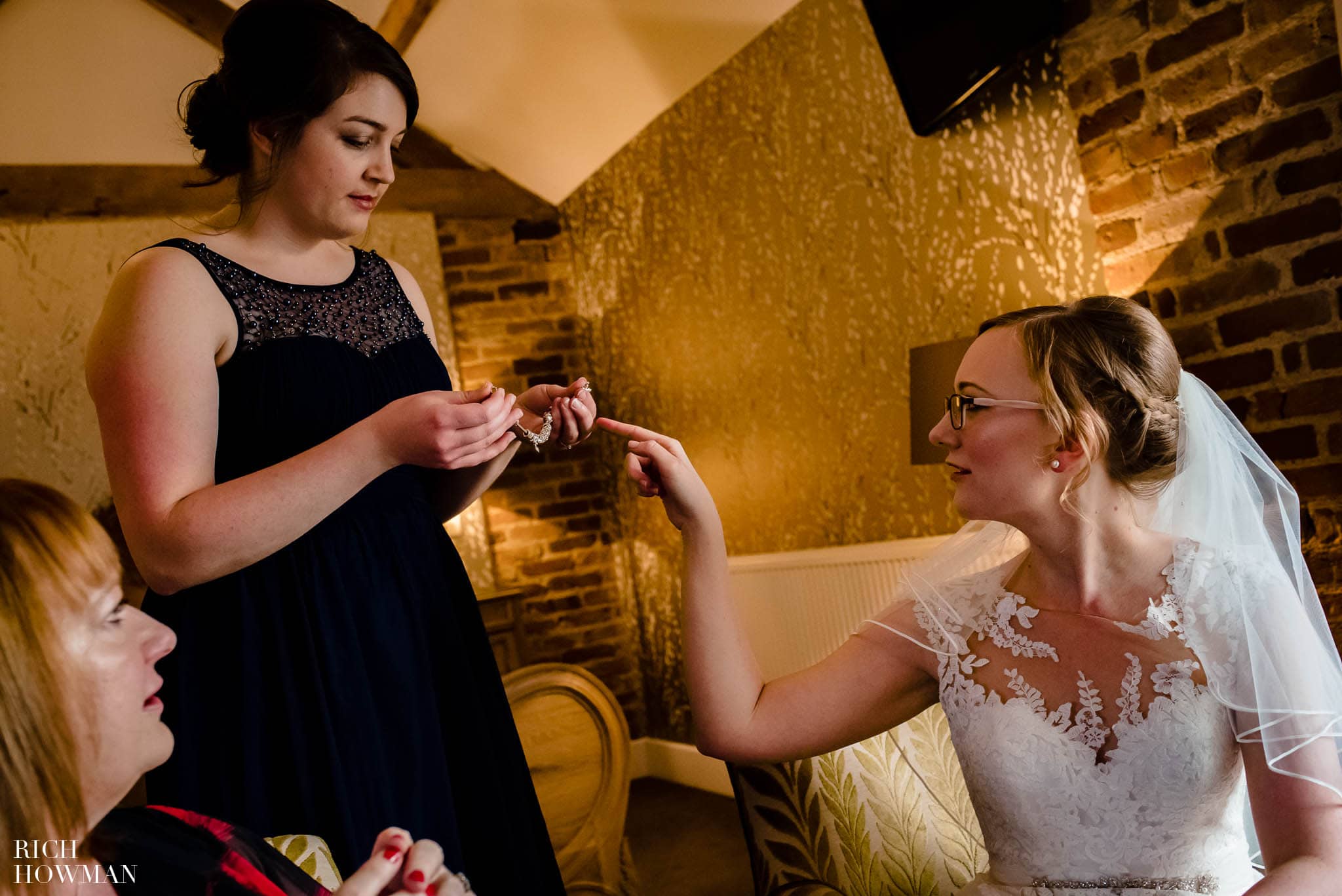 Mythe Barn Wedding Photographer Leicestershire 263