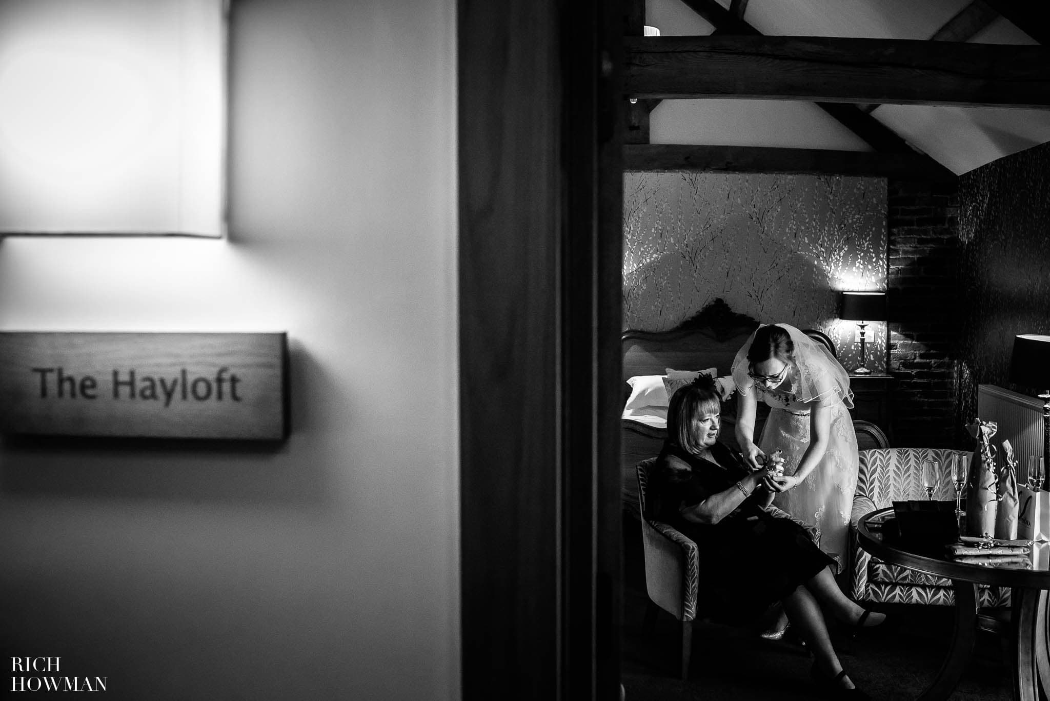 Mythe Barn Wedding Photographer Leicestershire 265