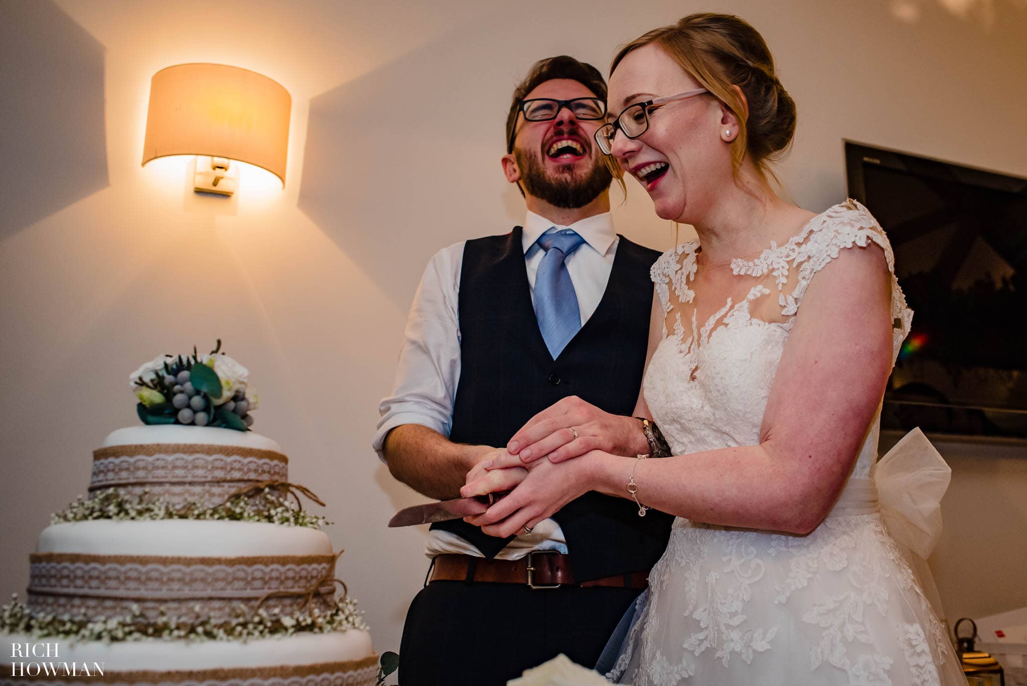 Mythe Barn Wedding Photographer Leicestershire 298