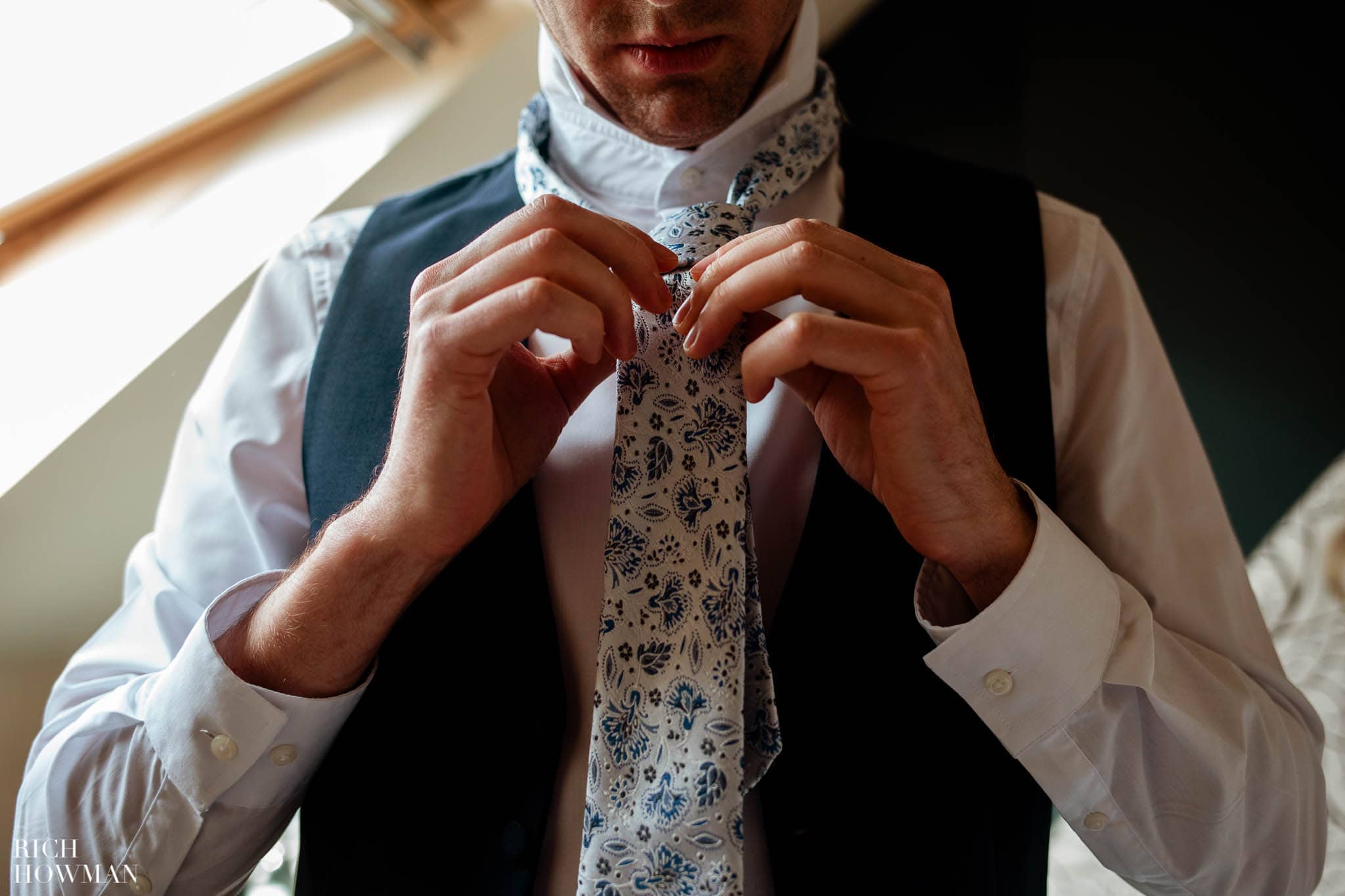 Great Tythe Barn Wedding in Tetbury 16