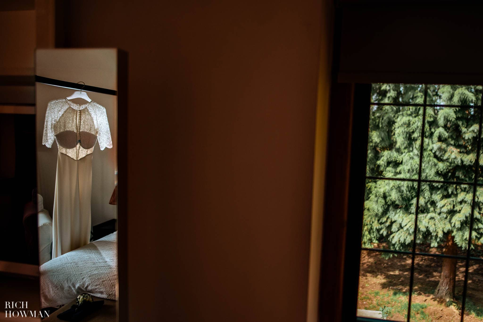 Great Tythe Barn Wedding in Tetbury 24